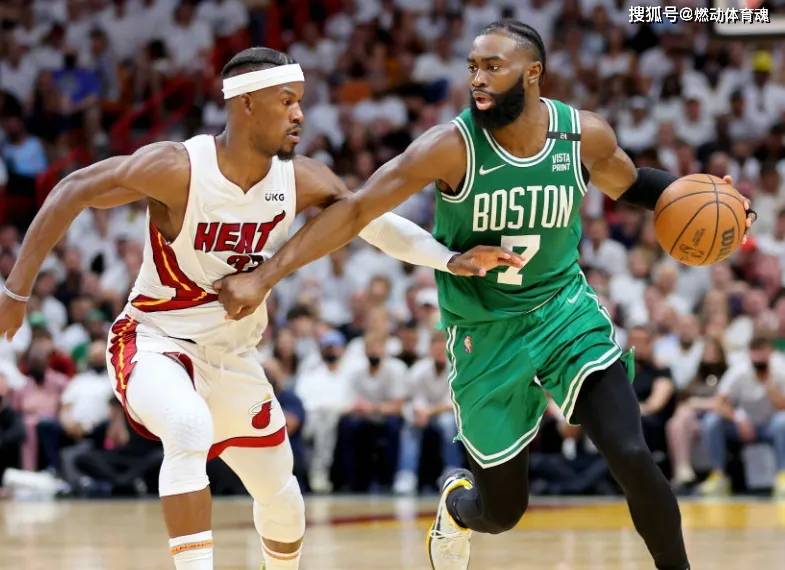 凯尔特人队防守崩盘，惨遭对手狂轰猛炸，语言组织出现认为免费.