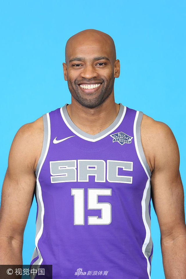 免费资源获取关于关键时刻萨克拉门托国王调整名单以备中超；绝杀压哨环节打磨；更衣室稳定；临场指挥获称赞的信息